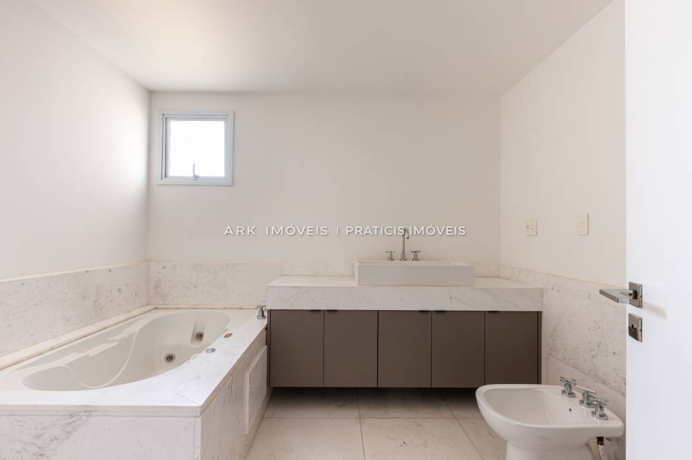 Apartamento à venda na Avenida Conselheiro Rodrigues AlvesVila Mariana - 999-apartamento-vila-mariana-sao-paulo-sp-114003-7.jpeg