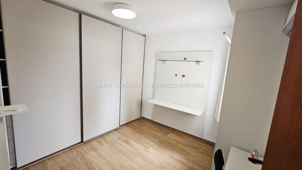 Sobrado à venda na Rua Dom Silvério PimentaVila Gumercindo - 999-sobrado-vila-gumercindo-sao-paulo-sp-182159-9.jpeg