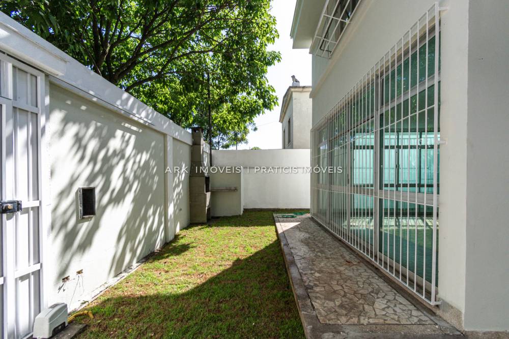 Sobrado à venda na Avenida Afonso Mariano FagundesSaúde - 999-sobrado-saude-sao-paulo-sp-124444-11.jpg