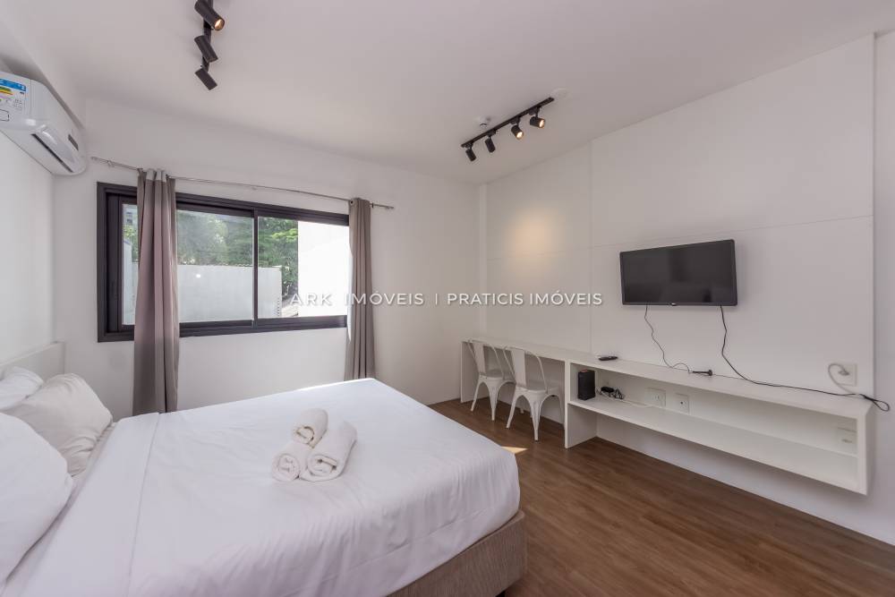 Studio venda Moema - Referência CM13175-216
