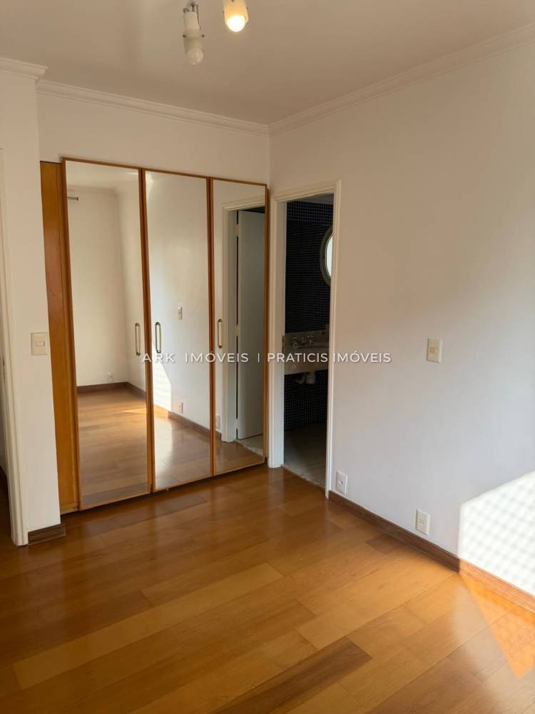 Apartamento à venda na Avenida CotoviaIndianópolis - 999-apartamento-indianopolis-sao-paulo-sp-110437-3.jpeg