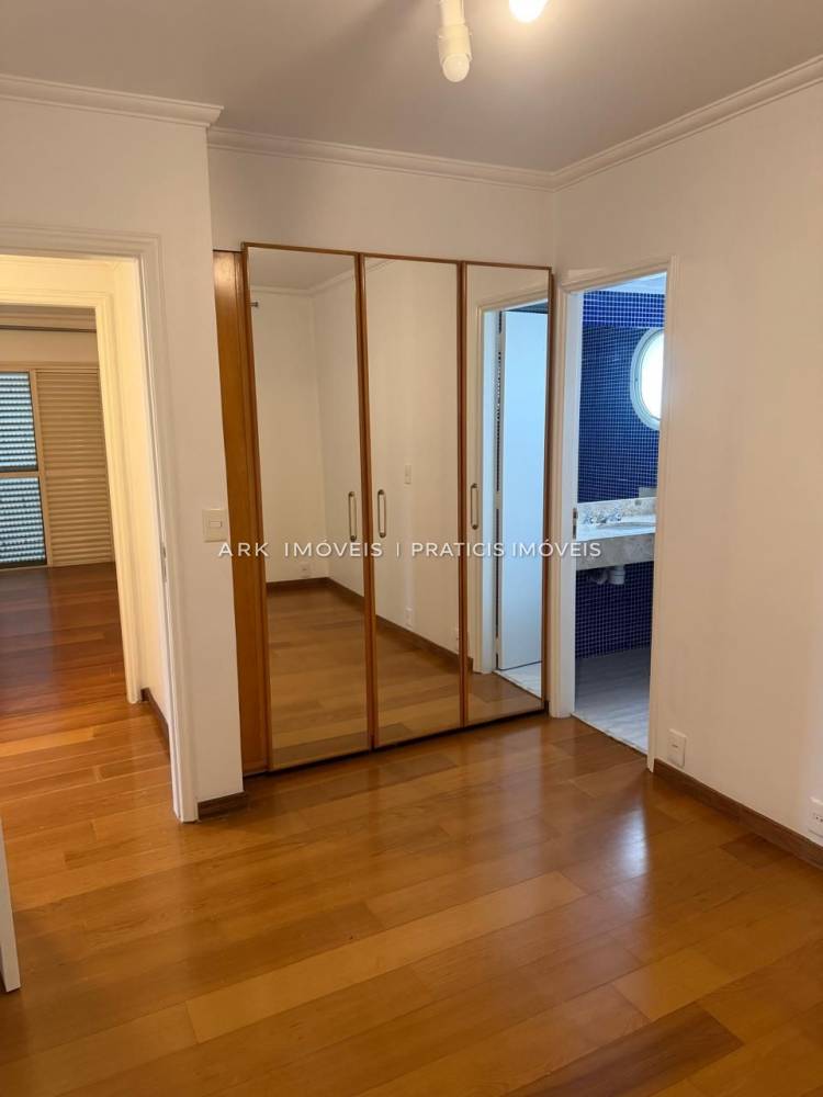 Apartamento à venda na Avenida CotoviaIndianópolis - 999-apartamento-indianopolis-sao-paulo-sp-110527-4.jpeg