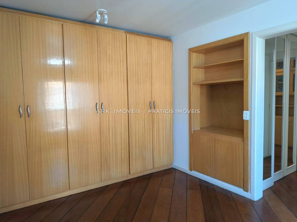 Apartamento à venda na Rua SafiraAclimação - apartamento-aclimacao-sao-paulo-sp-102846-3.jpeg