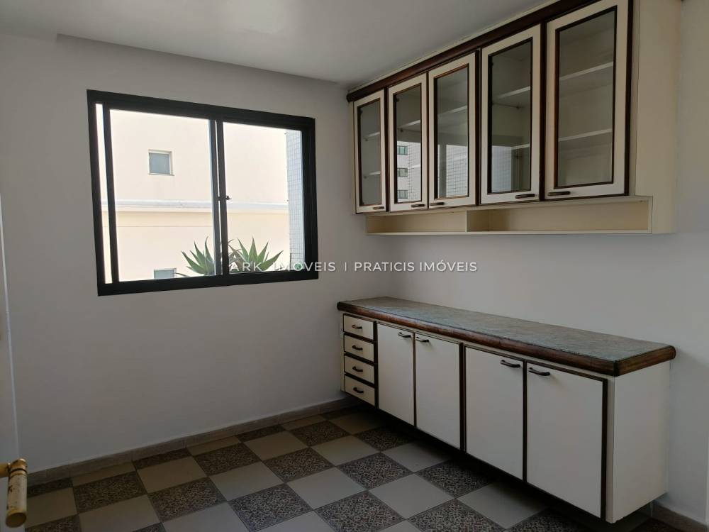 Apartamento à venda na Rua SafiraAclimação - apartamento-aclimacao-sao-paulo-sp-102847-8.jpeg