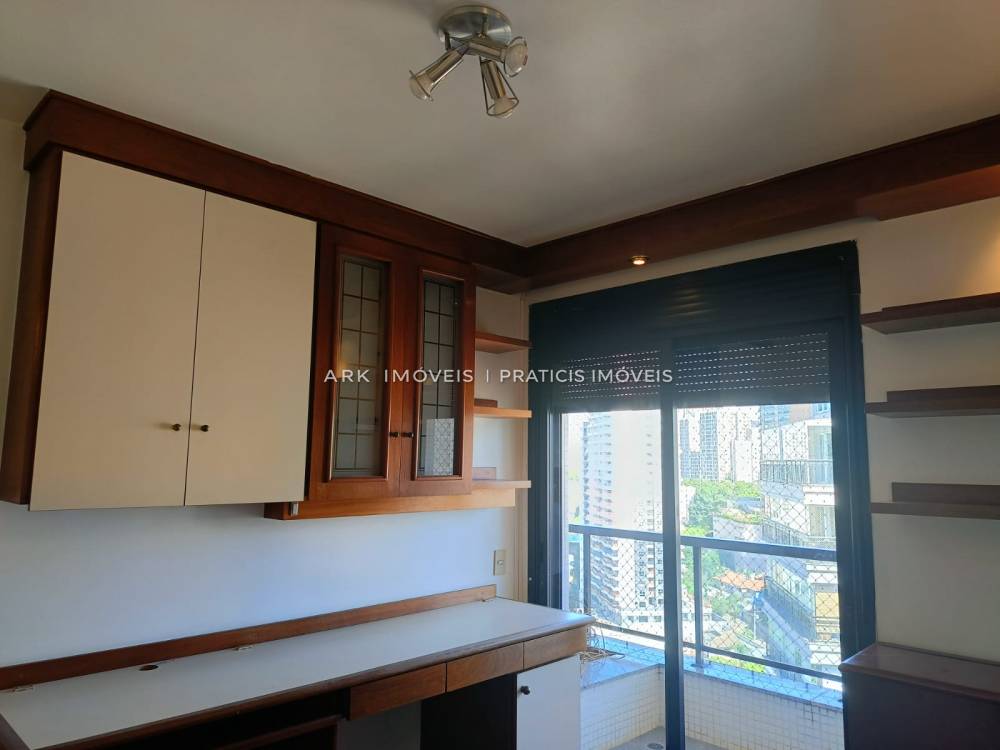 Apartamento à venda na Rua SafiraAclimação - apartamento-aclimacao-sao-paulo-sp-102849-14.jpeg