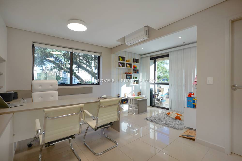 Conjunto Comercial Código 