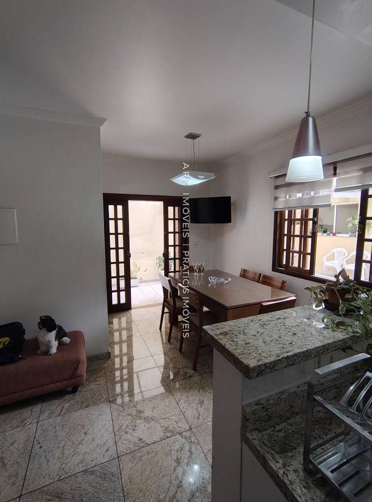 Sobrado à venda na Rua ItapariIpiranga - r999-sobrado-ipiranga-sao-paulo-sp-131354-4.jpg