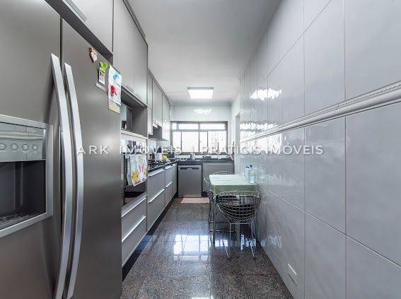 Apartamento à venda na Avenida Ramalho OrtigãoVila Gumercindo - 999-apartamento-vila-gumercindo-sao-paulo-sp-100511-8.jpeg