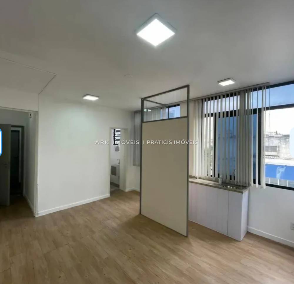 Sala Comercial venda Vila Mariana - Referência CM14274-221
