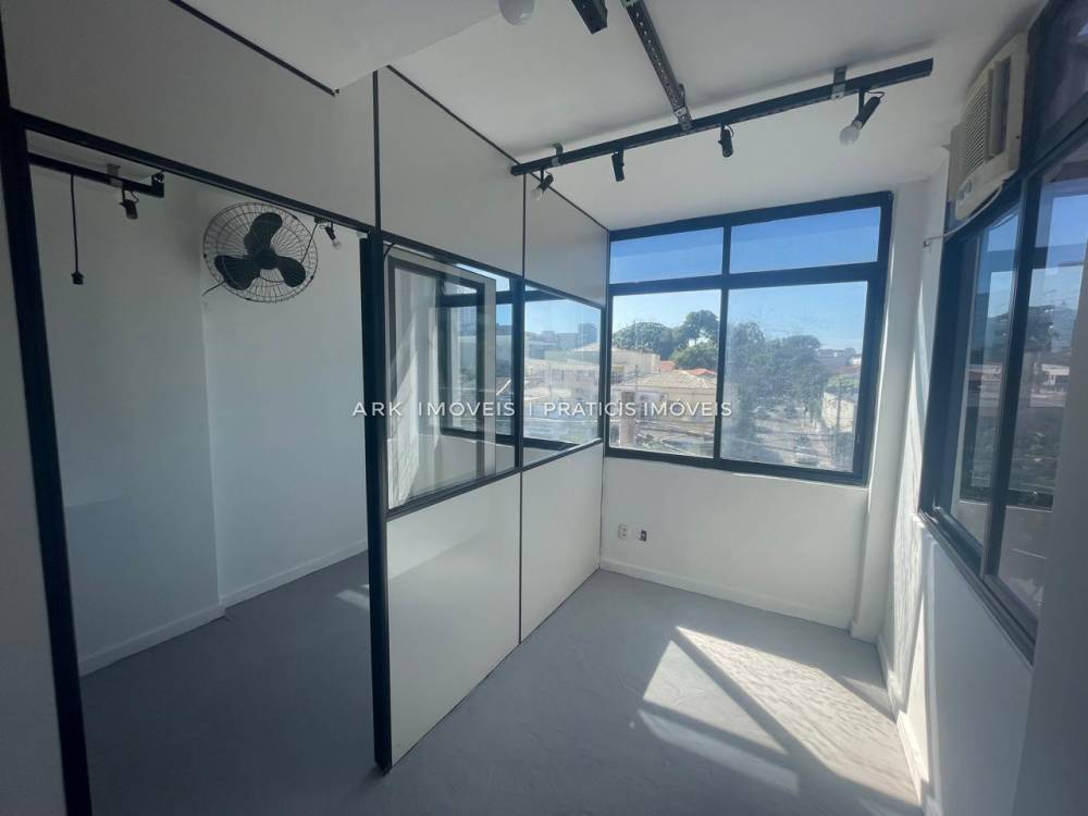 Sala Comercial venda Vila Mariana - Referência CM14274-221D