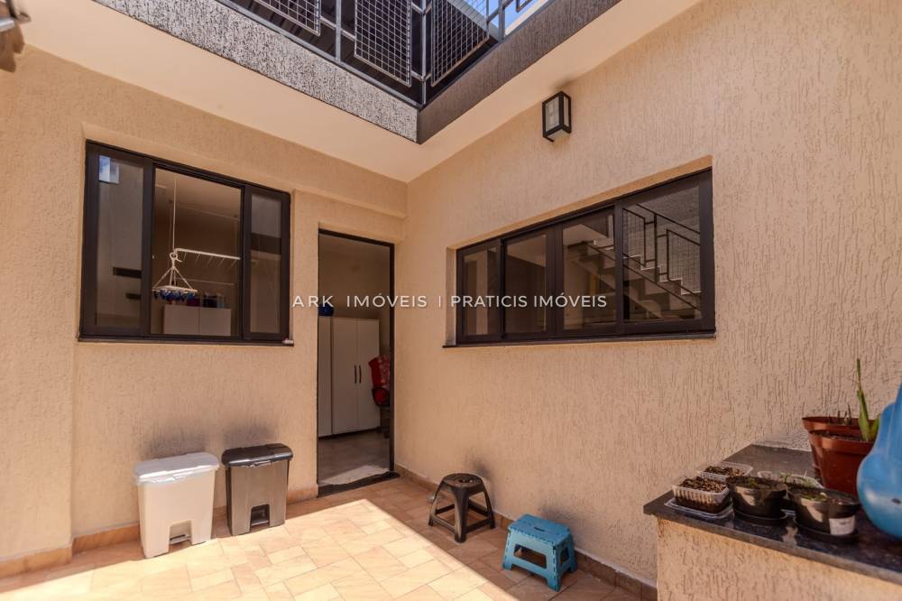Casa à venda na Rua Professor Macedo SoaresVila Mariana - 999-casa-vila-mariana-sao-paulo-sp-185903-2.jpeg