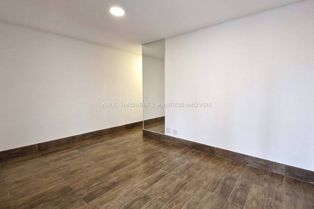 Apartamento à venda na Rua Guimarães PassosVila Mariana - 999-apartamento-vila-mariana-sao-paulo-sp-131546-1.jpeg
