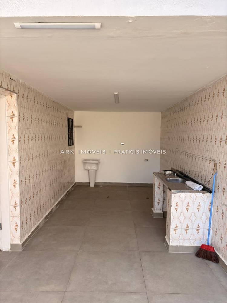 Casa para alugar na Rua AbagibaSaúde - casa-...-...-..-120819-21.jpeg