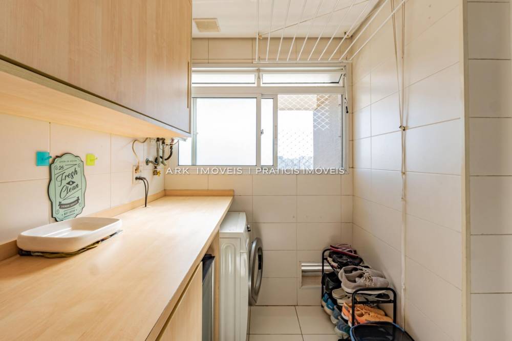 Apartamento à venda na Rua Dom Antônio BarreirosVila Gumercindo - 999-apartamento-vila-gumercindo-sao-paulo-sp-170116-9.jpeg