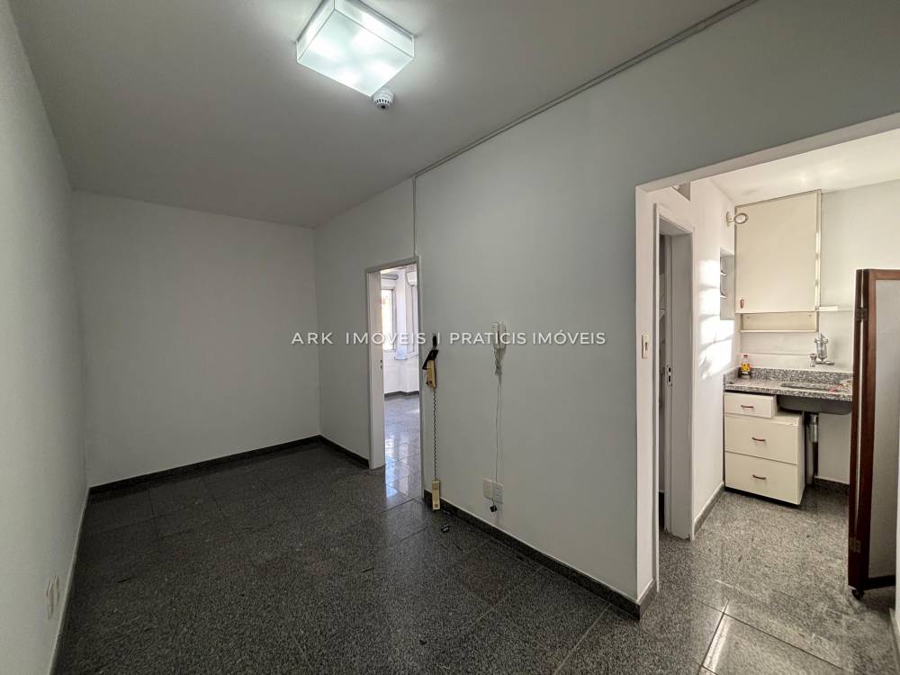 Conjunto Comercial aluguel Cerqueira César - Referência CM15150-204