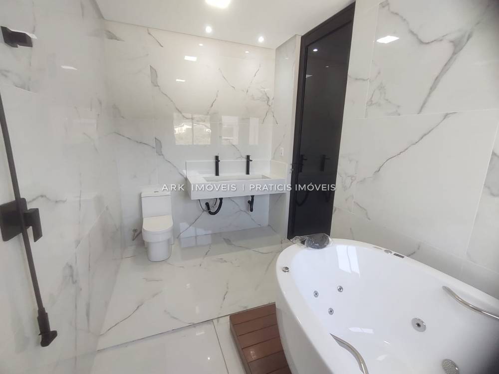 Casa em Condomínio à venda na Alameda das pitangueirascountry club - 999-casa-em-condominio-country-club-aruja-sp-143447-13.jpg