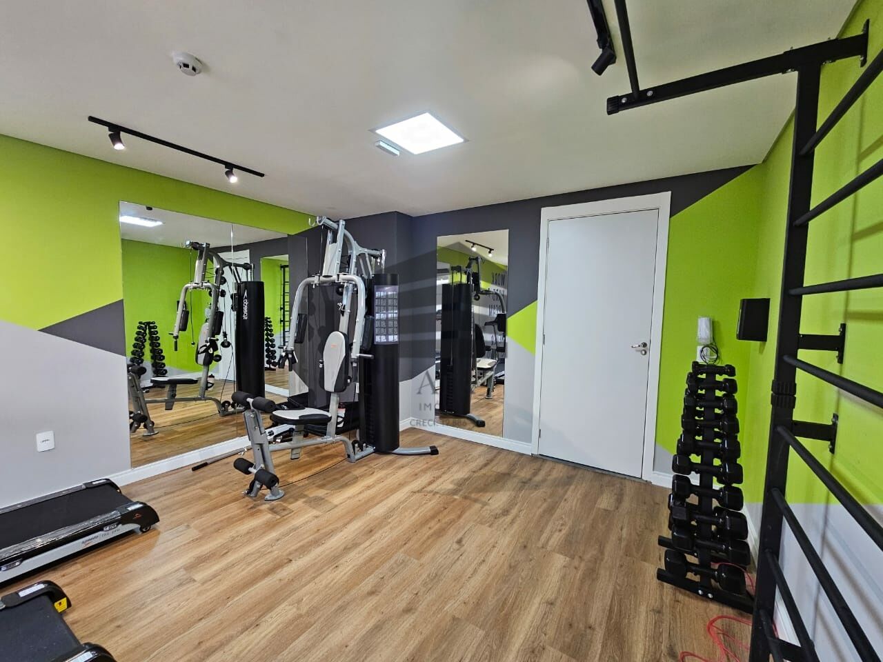 Studio à venda na JuréiaChácara Inglesa - CM18310028.jpg