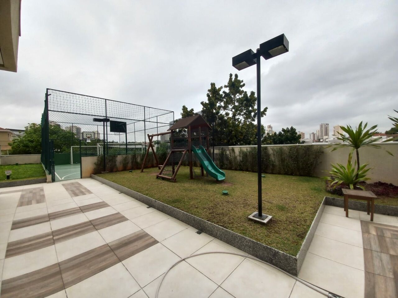 Apartamento à venda na Artur ThiréVila da Saúde - CM18307043.jpg