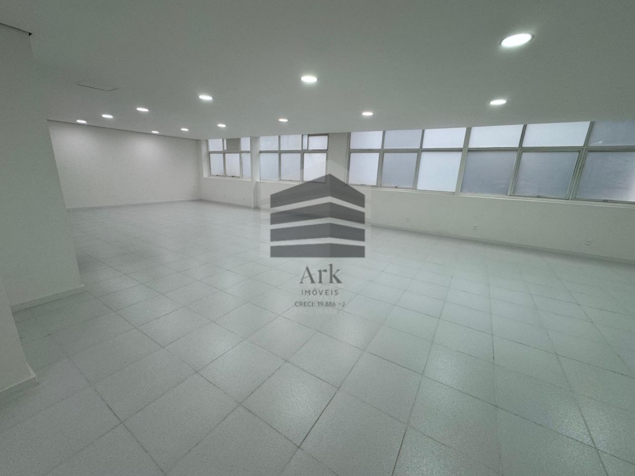 Sala Comercial aluguel Bela Vista - Referência CM15892