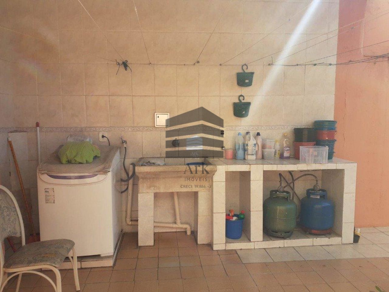 Sobrado à venda na Alves RibeiroCambuci - CM981014.jpg