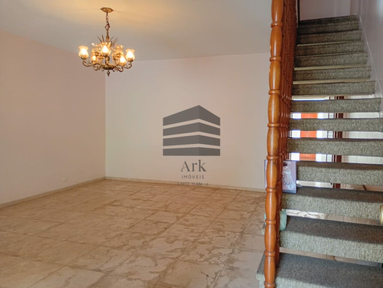 Casa à venda na Albina BarbosaAclimação - CM18121007.jpg