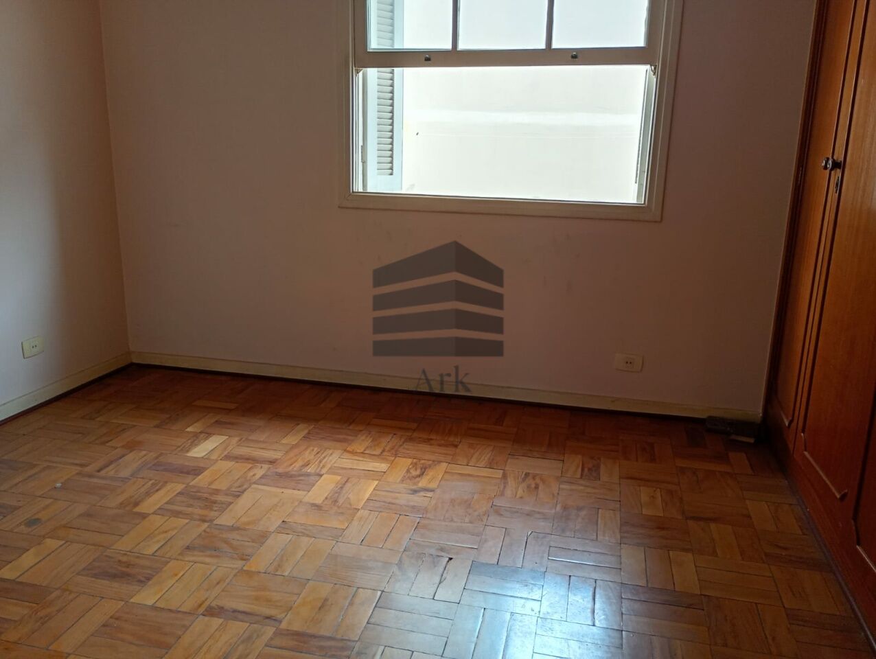 Casa à venda na Albina BarbosaAclimação - CM18121014.jpg