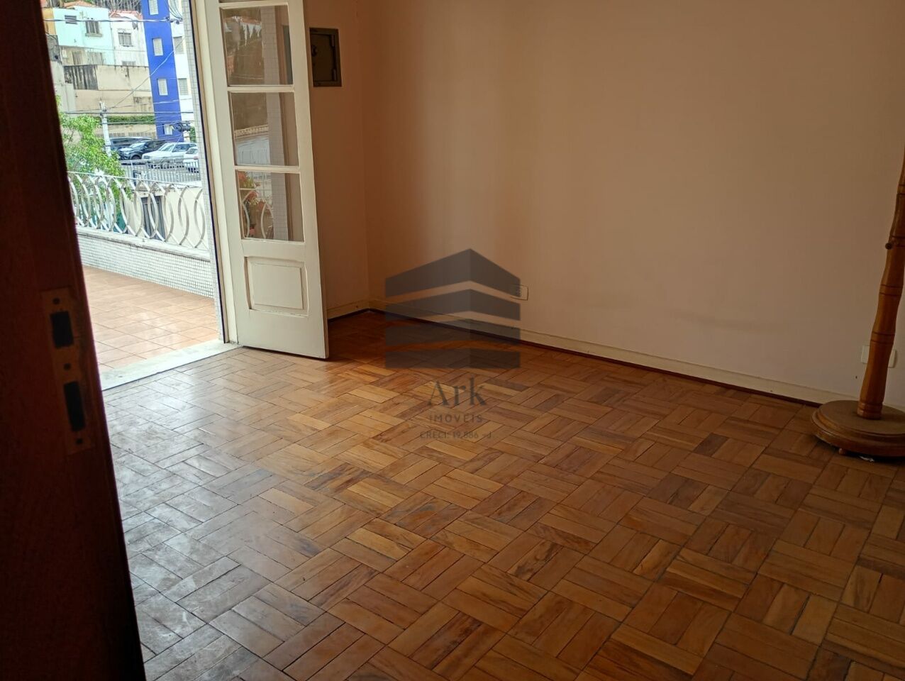 Casa à venda na Albina BarbosaAclimação - CM18121016.jpg