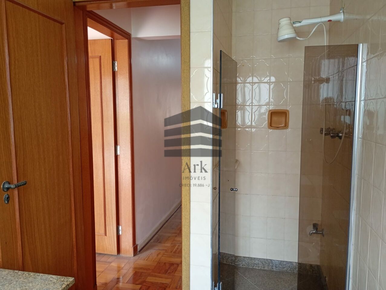 Casa à venda na Albina BarbosaAclimação - CM18121018.jpg