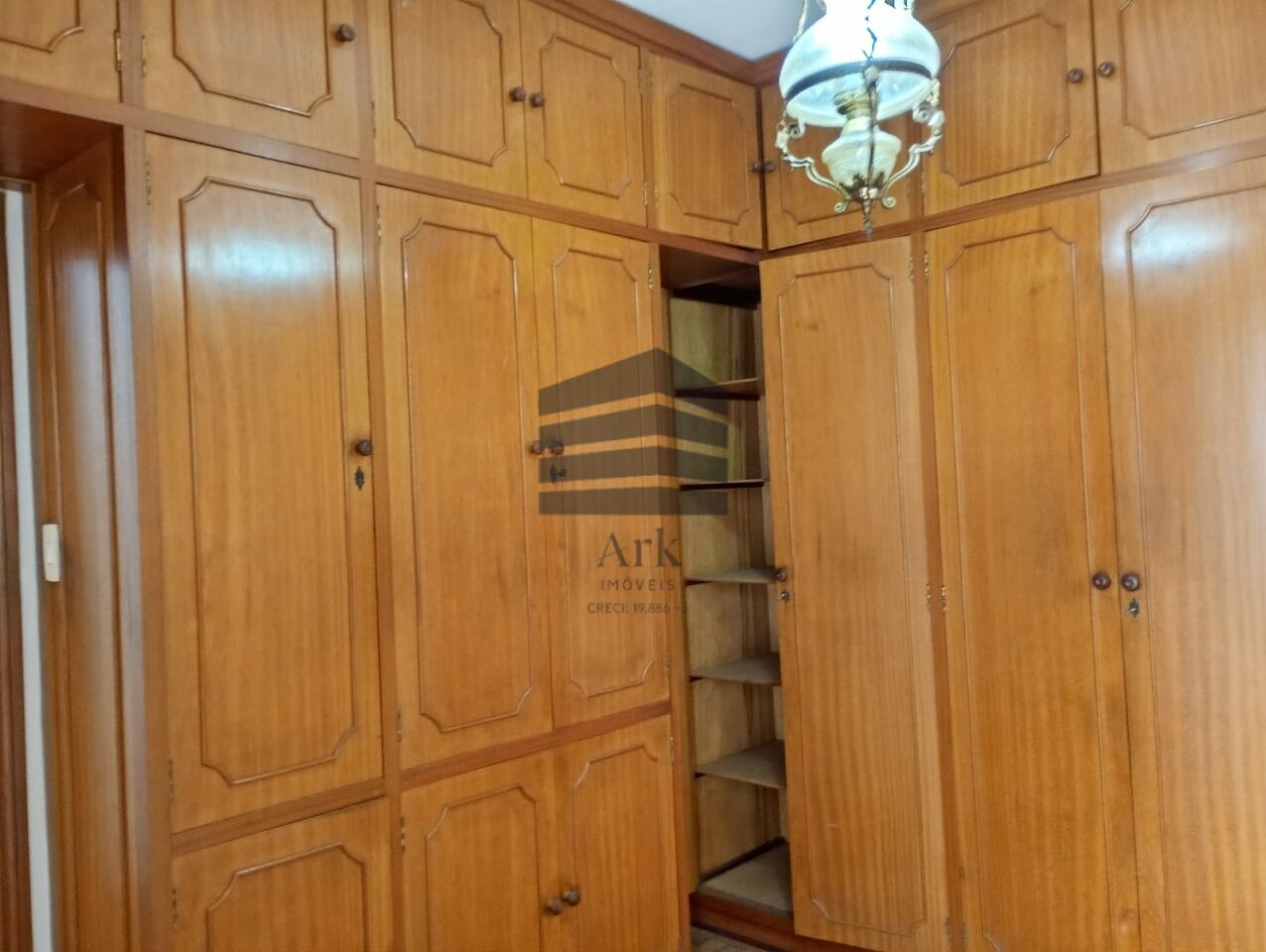Casa à venda na Albina BarbosaAclimação - CM18121022.jpg