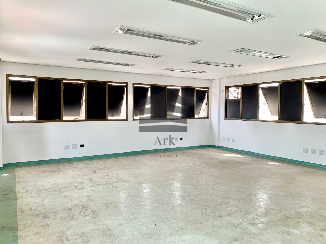 Sala Comercial para alugar na VergueiroVila Mariana - CM17576004.jpg