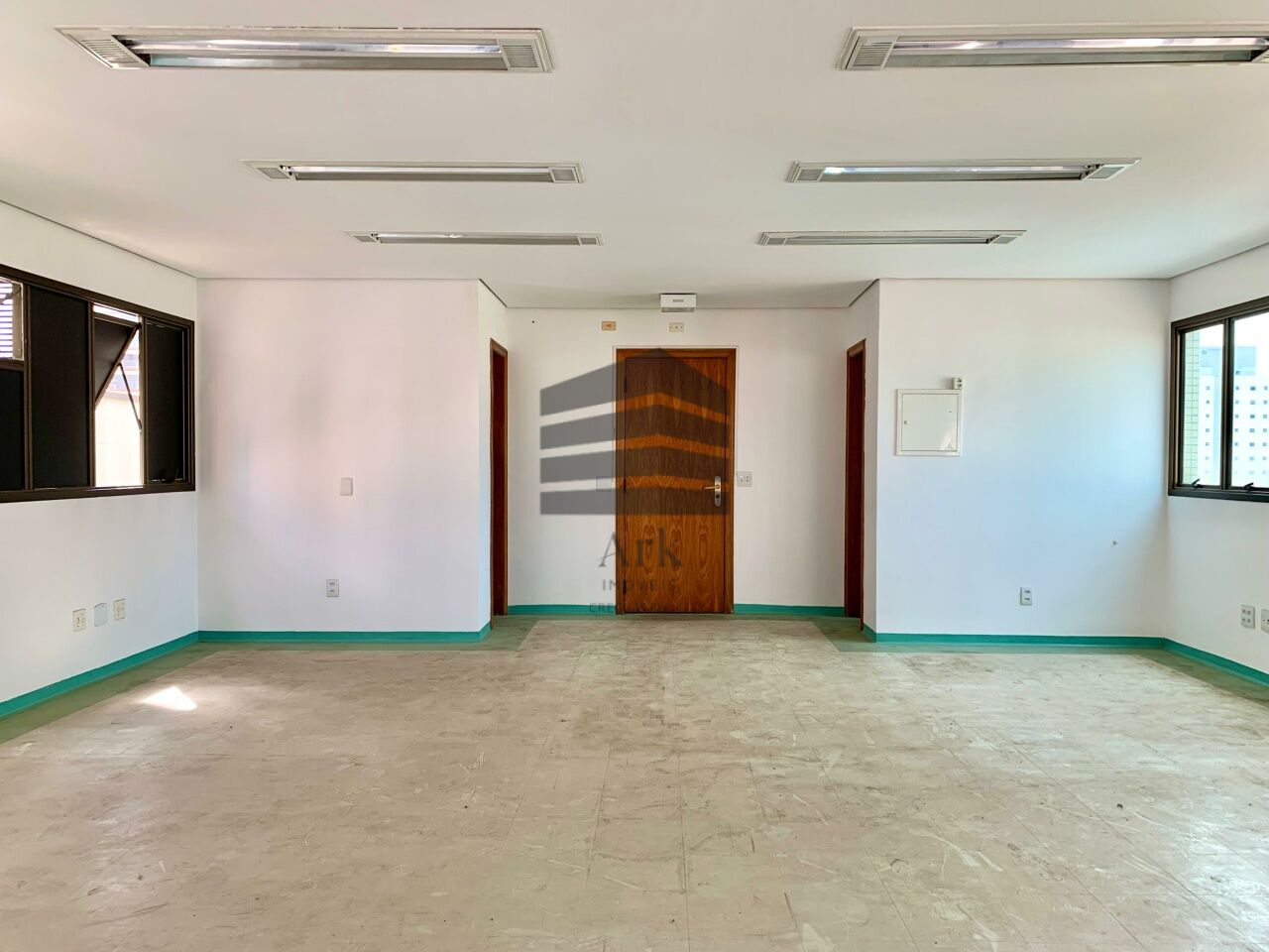 Sala Comercial para alugar na VergueiroVila Mariana - CM17576008.jpg