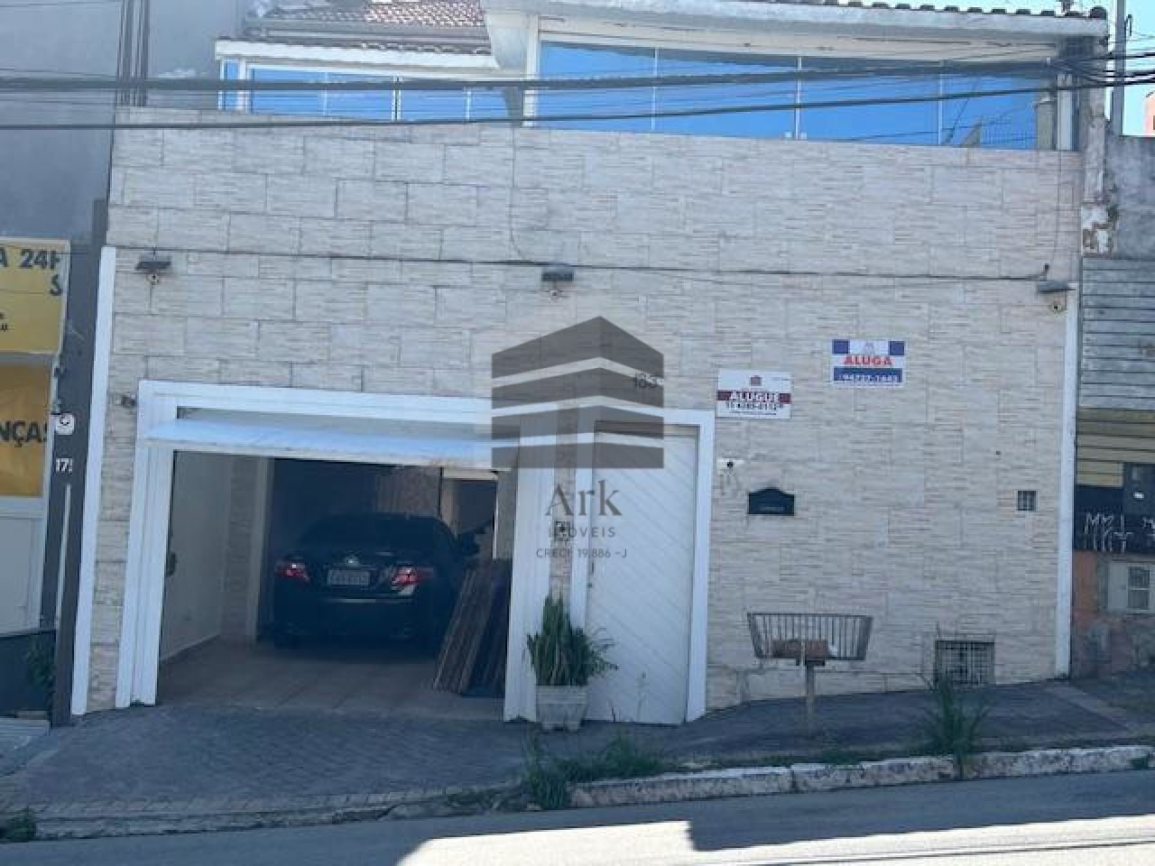 Casa para alugar na Rua Paulo BregaroVila Monumento - CM16970002.jpg
