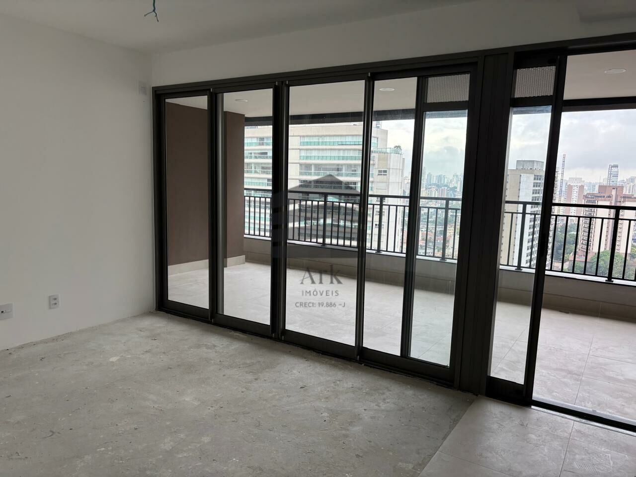 Apartamento à venda na Domingos Augusto SettiChácara Klabin - CM18025003.jpg