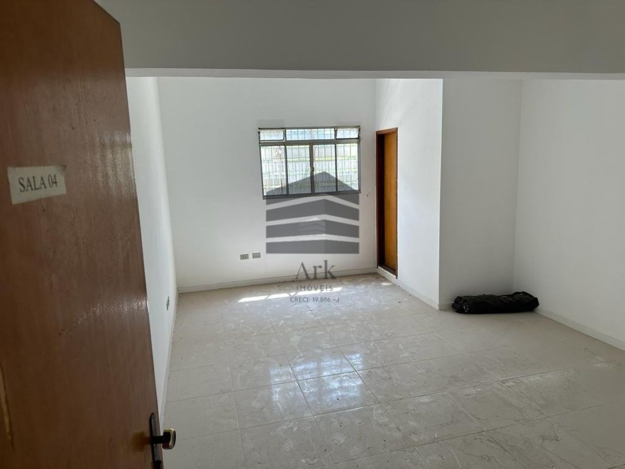 Ponto Comercial à venda na Rua Guimarães PassosVila Mariana - CM12130005.jpg