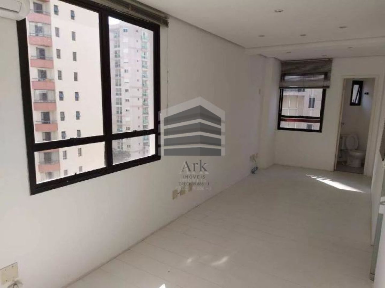 Sala Comercial para alugar na Rua VergueiroVila Mariana - CM16845003.jpg