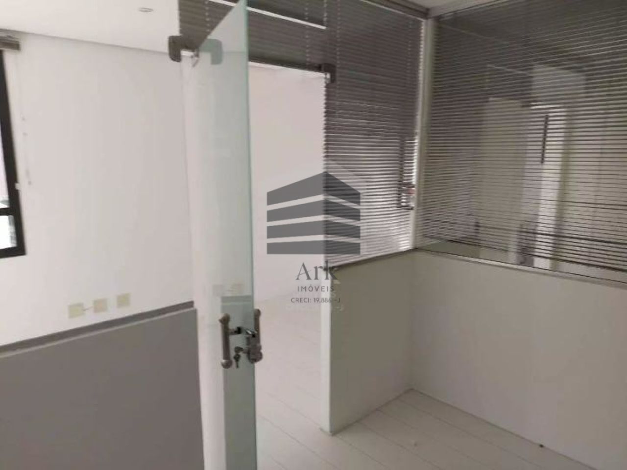 Sala Comercial para alugar na Rua VergueiroVila Mariana - CM16845004.jpg