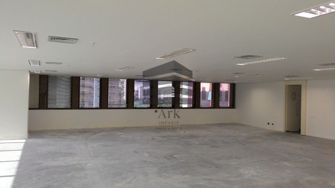 Sala Comercial para alugar na Avenida Engenheiro Luiz Carlos BerriniCidade Monções - CM12552004.jpg