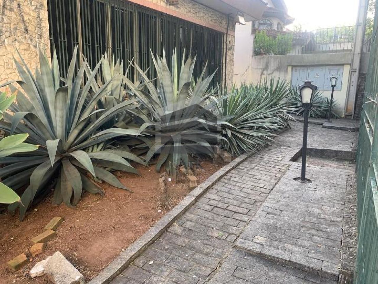 Sobrado aluguel Vila Monumento - Referência CM16082-a