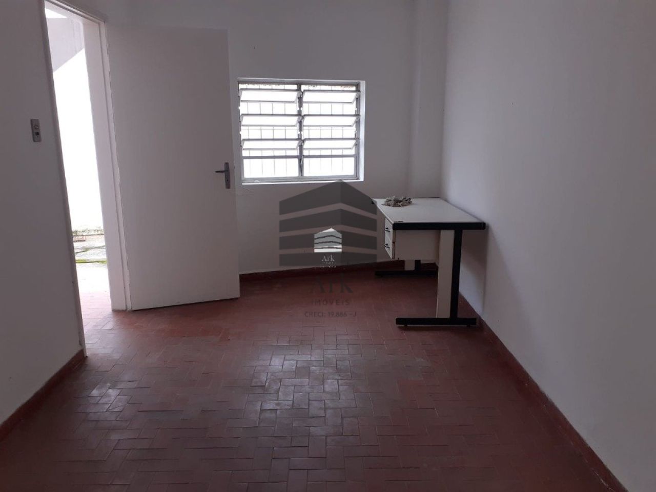 Casa para alugar na Rua ItaipuMirandópolis - CM12770027.jpg