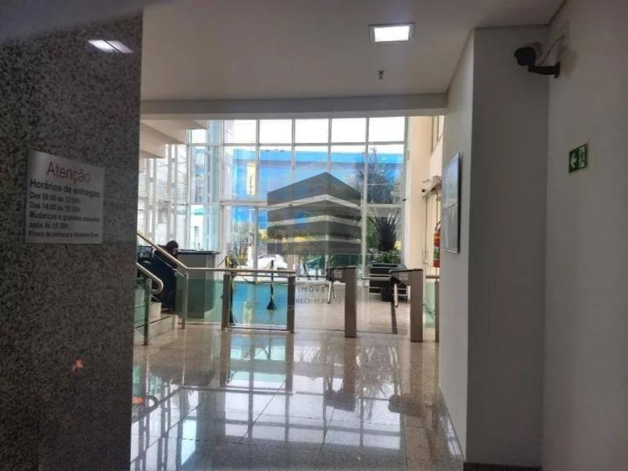 Sala Comercial para alugar na JabaquaraMirandópolis - CM17031010.jpg