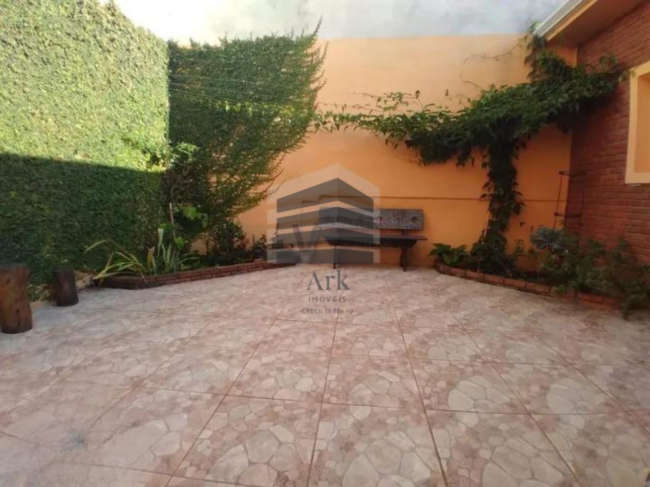 Casa à venda na Lacerda FrancoCambuci - CM16566019.jpg