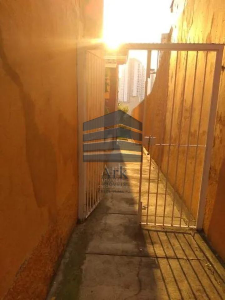 Casa à venda na Lacerda FrancoCambuci - CM16566034.jpg