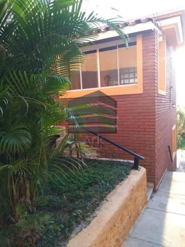 Casa à venda na Lacerda FrancoCambuci - CM16566042.jpg