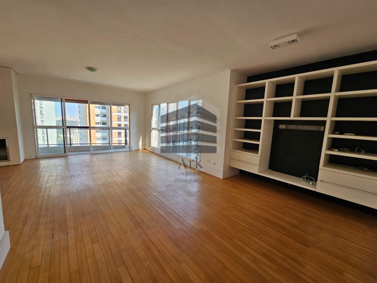 Apartamento para alugar na Rua Mário AmaralParaíso - CM15483006.jpg