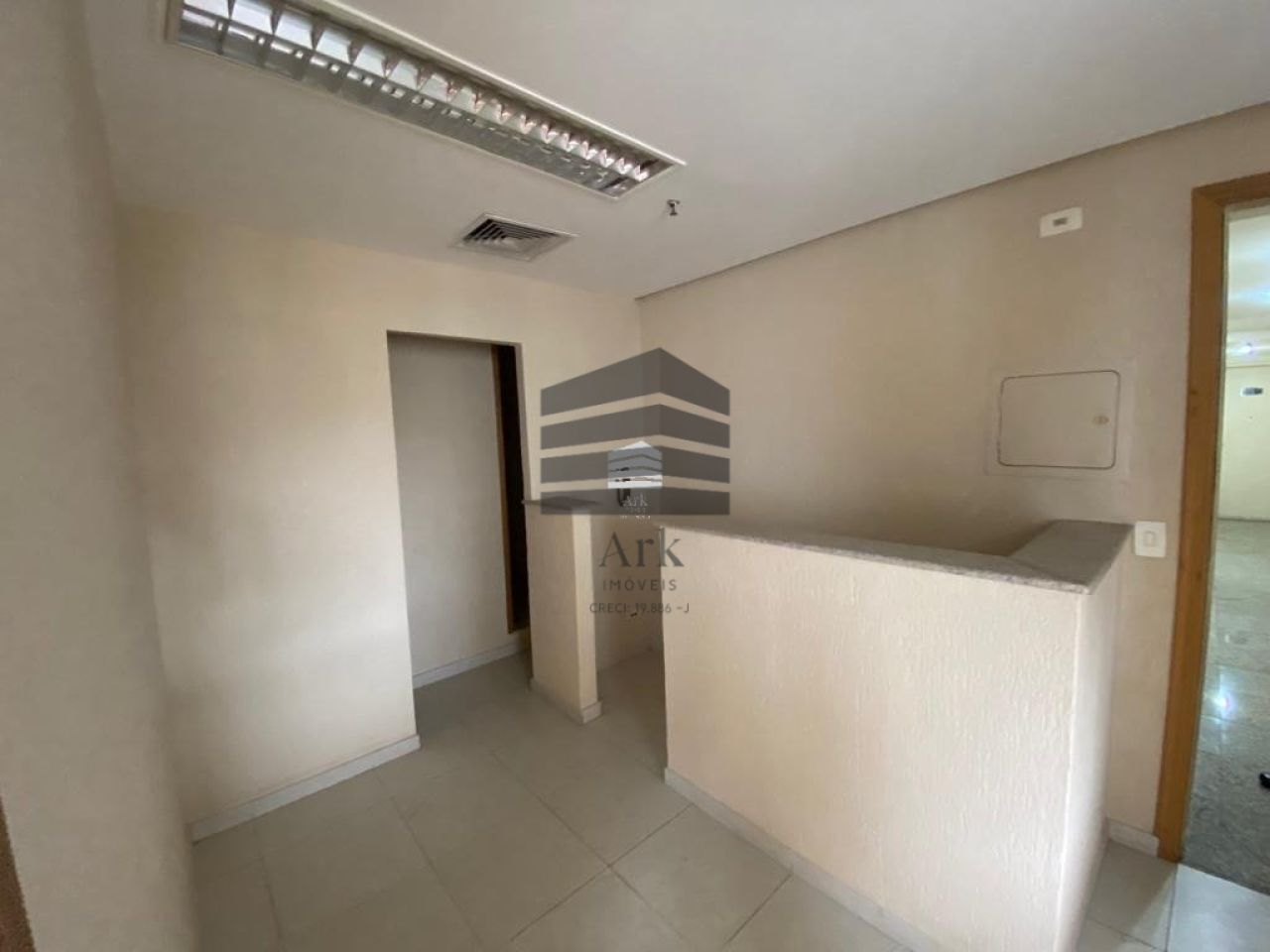 Sala Comercial à venda na Rua VergueiroVila Mariana - CM13960011.jpg