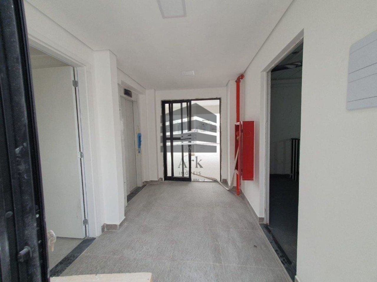 Studio à venda na Rua Jorge TibiriçáVila Mariana - CM555008.jpg