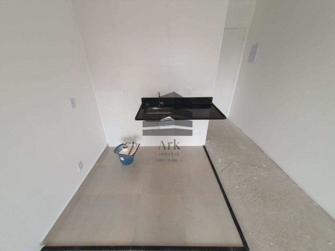 Studio à venda na Rua Jorge TibiriçáVila Mariana - CM983004.jpg