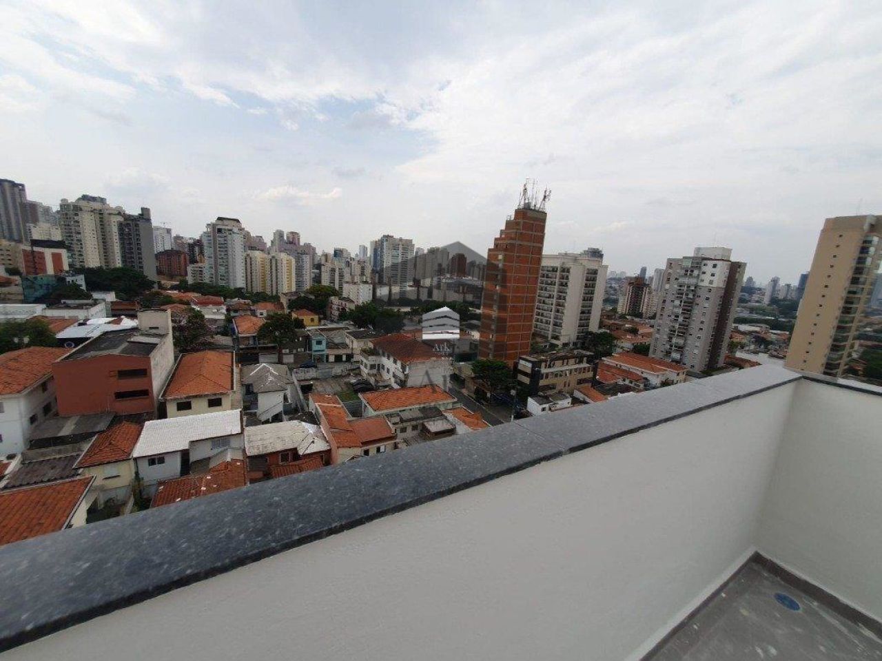 Studio à venda na Rua Jorge TibiriçáVila Mariana - CM983015.jpg
