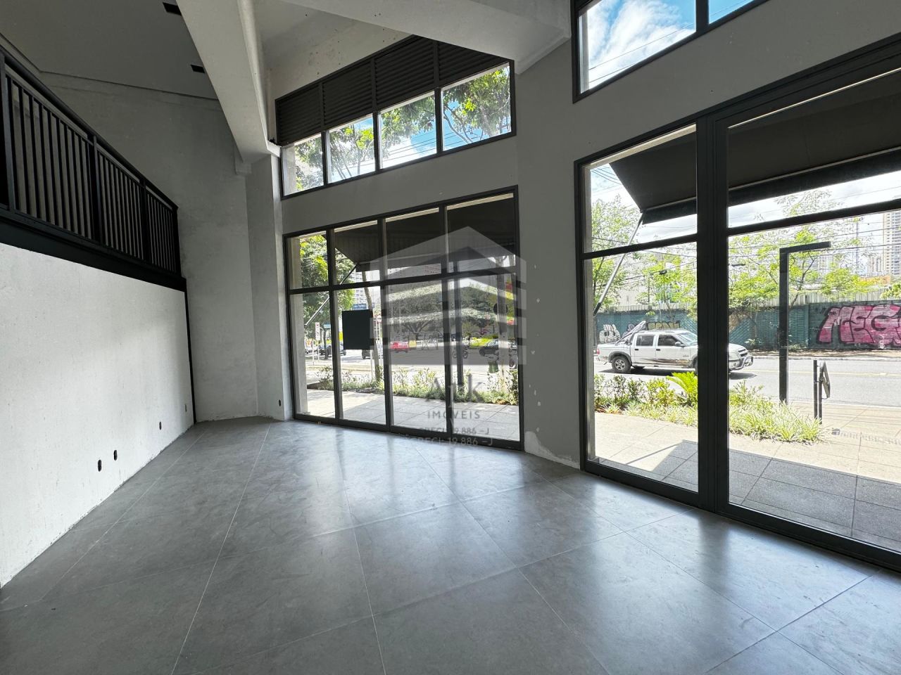 Comercial para alugar na Rua VergueiroVila Mariana - CM16010008.jpg