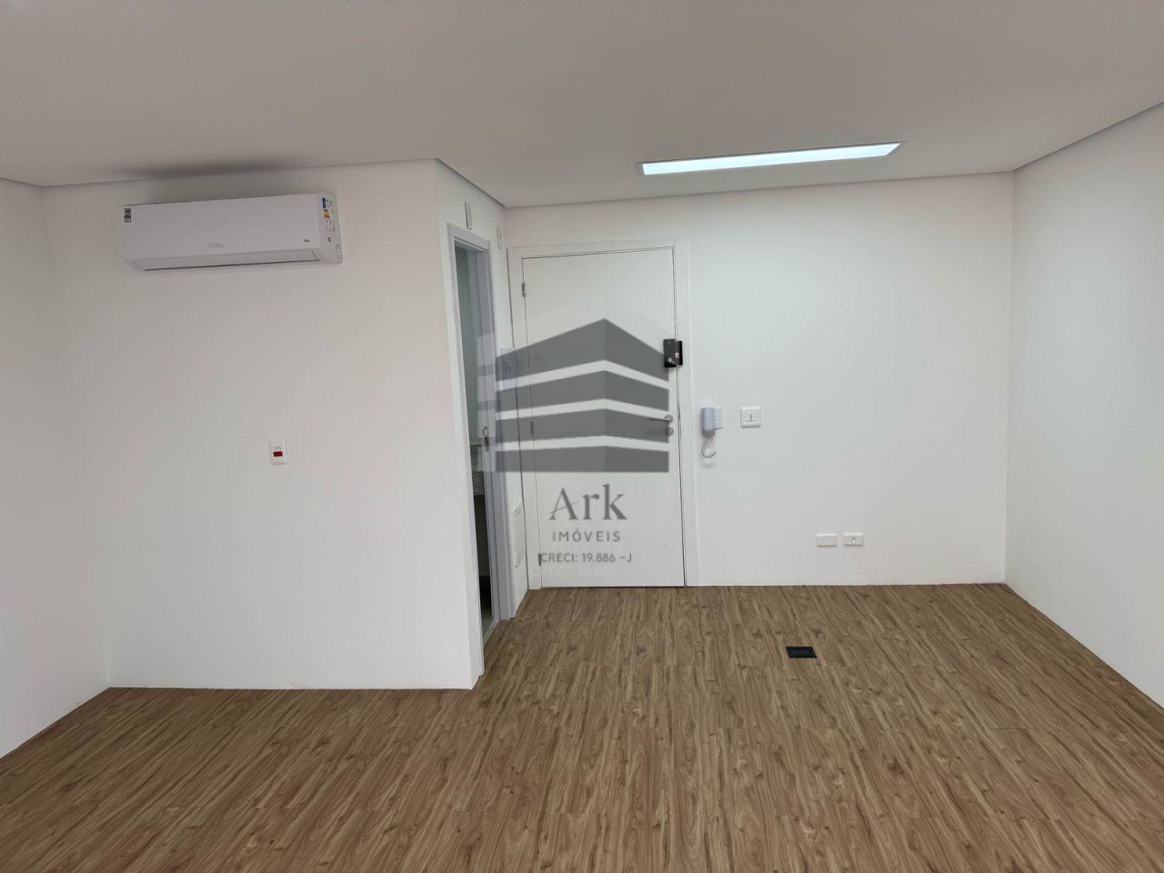 Sala Comercial para alugar na Rua Desembargador Eliseu GuilhermeParaíso - CM16981009.jpg